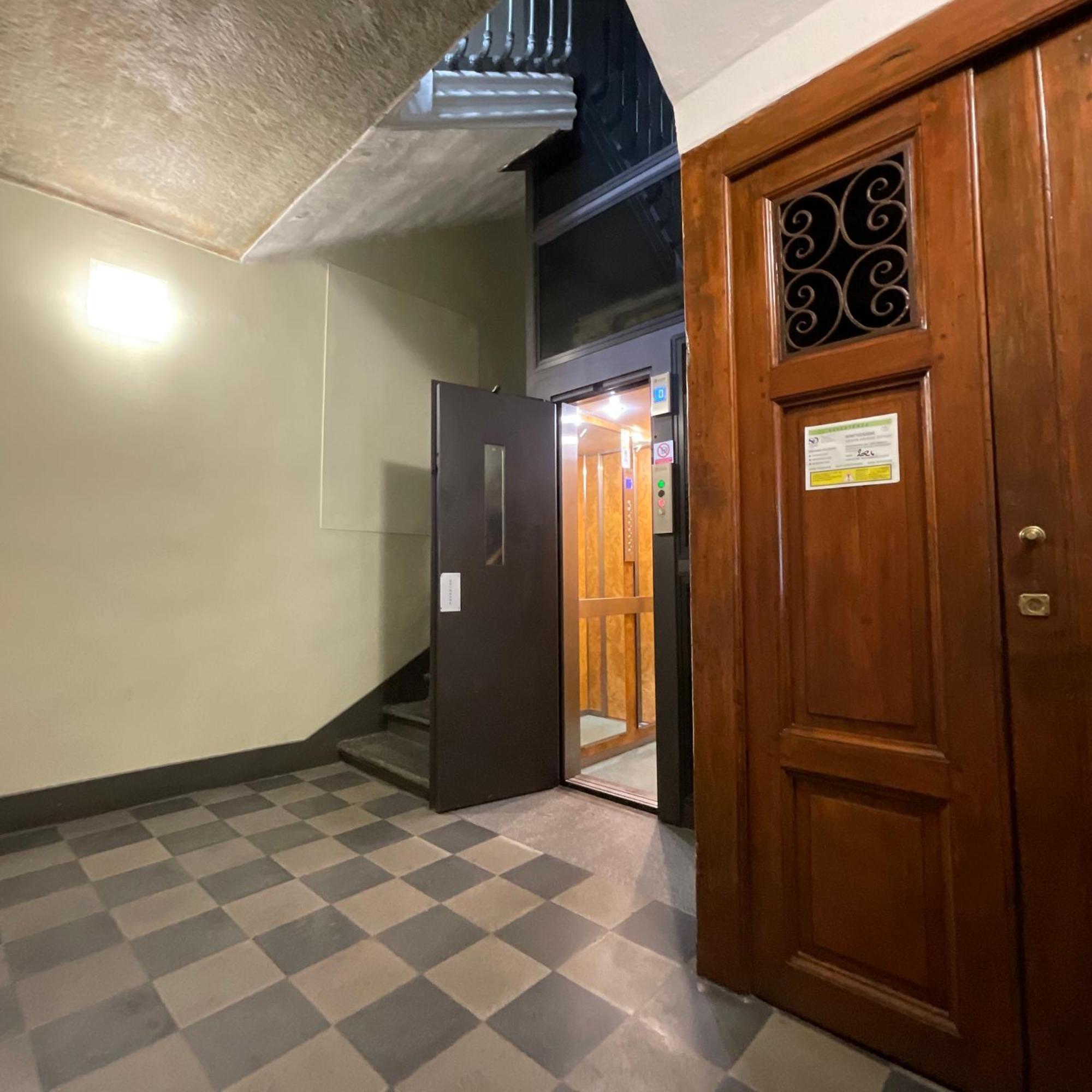 Nonpertutti Piazza Castello Accessibile Senior Famiglie Apartment ตูริน ภายนอก รูปภาพ